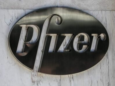 Pfizer unveils its first oncology biosimilar in Europe - Pharmaceutical ...