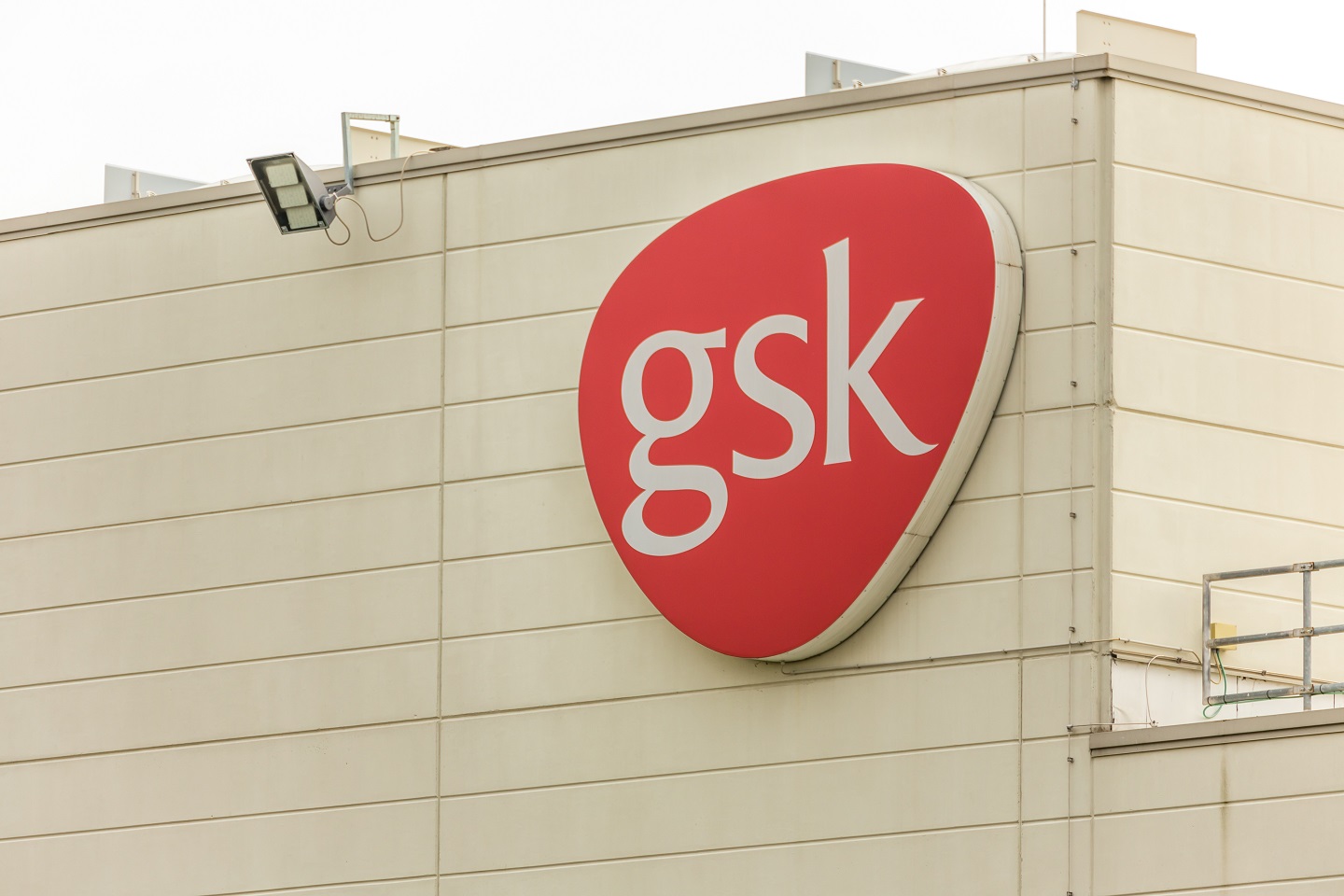 GSK and University of Oxford partner for cancer vaccine research